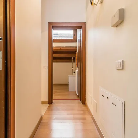 Guesthost - Fascino Veneziano A Cannaregio Apartment